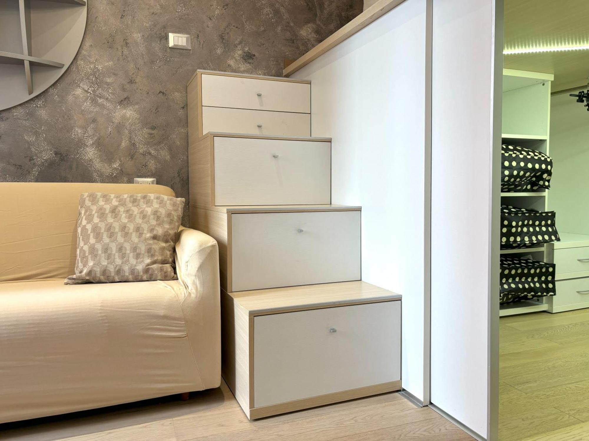 Red Velvet Apartment ตรีเอสเต ภายนอก รูปภาพ